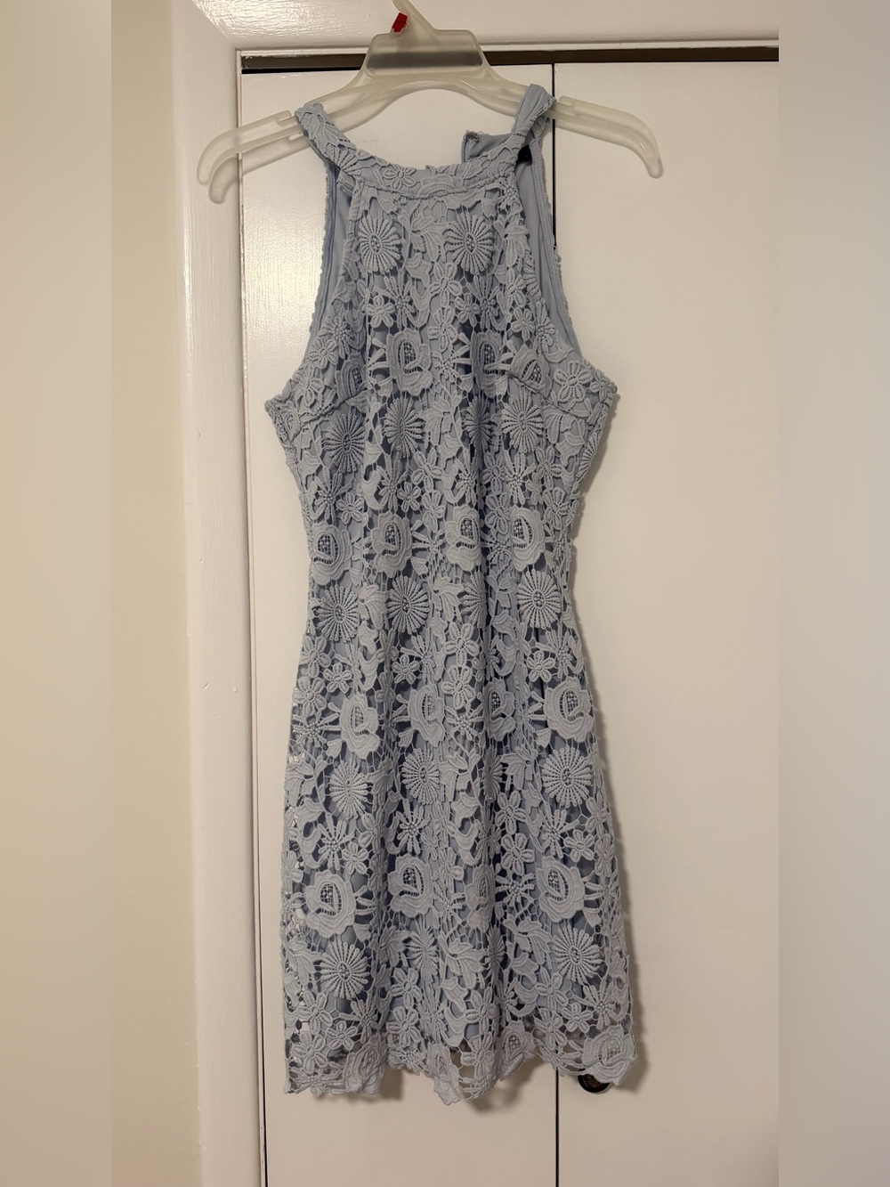 Lulu's Light Blue Crochet Lace Dress (Romance language)